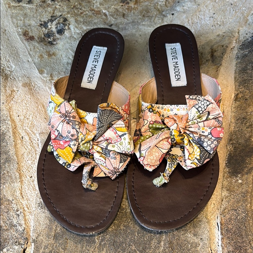 Steve Madden Women's Multicolor Sandals